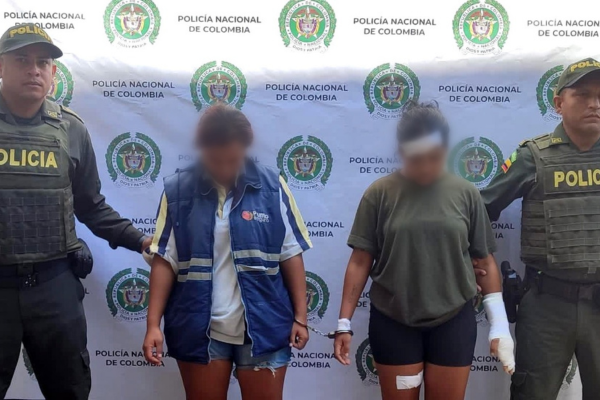 Las capturadas, de 20 y 26 años, fueron trasladadas hasta la URI de la Fiscalía, para que respondan por el delito de homicidio. 