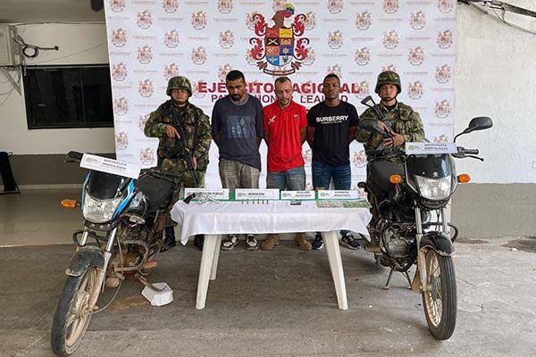 Jhon Luis Zambrano Barraza, Javier Ruíz Medrano y Luis Alberto Álvarez Calderón, capturados.