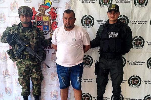 John Jairo Charris Salamanca, capturado en operativo de la Policía y el Ejército Nacional.