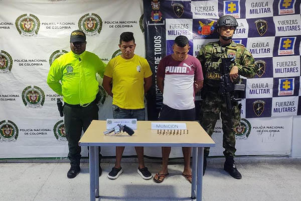Osnaider José Manga Suárez y Alexander Alfonso Montano Barrios fueron dejados a disposición de las autoridades competentes.