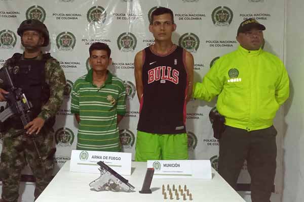 Brainer Elías y Wilmer Hurtado fueron capturados en el corregimiento de La Gran Vía dejados a disposición de la Fiscalía General de la Nación.