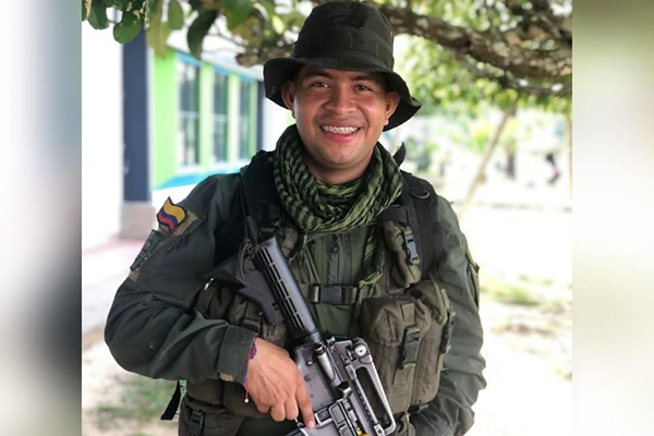 Johan Camilo Torres Viera, presunto homicida y Jeison Oliveros, asesinado de una puñalada en el tórax.