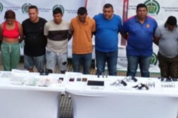 Autoridades del Magdalena capturaron a varios miembros del 'Clan del Golfo', incluidos líderes como alias 'Deivi' y 'Gaspar', acusados de extorsión y otros delitos. 
