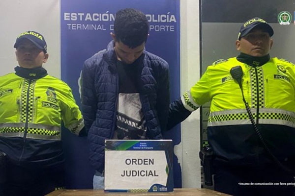 Alexis Martínez Pedrozo, fue capturado en la terminal de transportes en Bogotá.