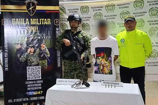 Fotografía de uno de los procesados tras ser capturado por las autoridades.