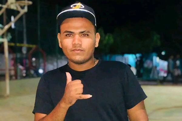 Ali David Medina Cabarcas quedó sin vida en el lugar de los hechos ocurridos este lunes. Ali David Medina Cabarcas quedó sin vida en el lugar de los hechos ocurridos este lunes.