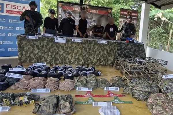 El Ejército Nacional trabaja para contrarrestar el accionar de las organizaciones ilegales. Material incautado.