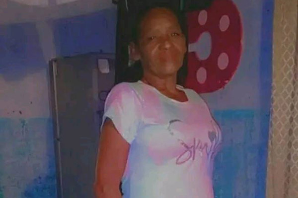  Elisabeth Martínez Mendoza,