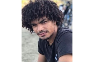 Juan David Góngora asesinado a tiros este viernes en vía pública del barrio Tayrona de Santa Marta. Juan David Góngora asesinado a tiros este viernes en vía pública del barrio Tayrona de Santa Marta.