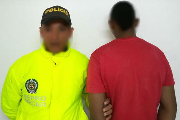 Foto del sujeto judicializado por el delito de abuso contra su hija de 9 años en Cartagena. Foto Policía de Cartagena
