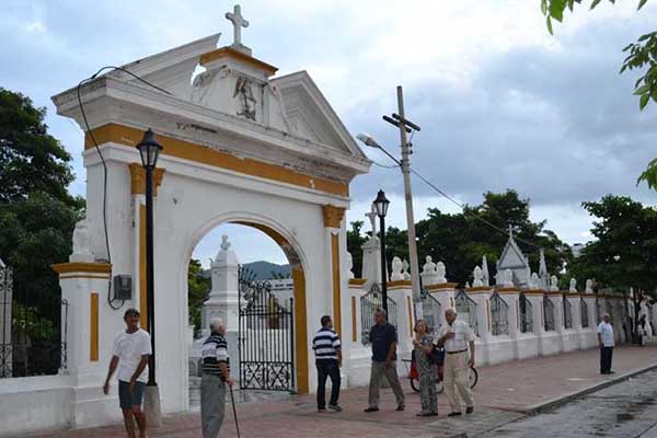 Fajid Alvarez Yacub es procesado por el caso de la administración del cementerio San Miguel de Santa Marta.