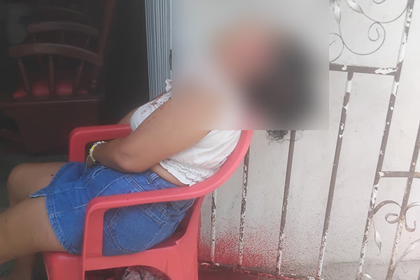 Sandra Leonor García Miranda acribillada a tiros por dos desconocidos que se movilizaban en una motocicleta.