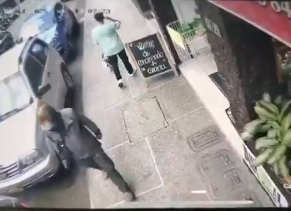 Foto de captura de pantalla de video en cuenta X