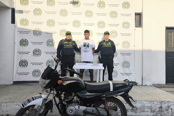 Martin Leal fue dejado a disposición de la Fiscalía General de la Nación Seccional Magdalena. Foto Policía Nacional
