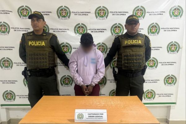 Sujeto capturado en San Onofre, Sucre, por abusar de una menor de edad con problemas de discapacidad. Foto Policía Nacional 