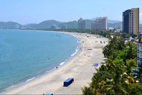 Una de las medidas solicitadas es la de implementar monitoreo ambiental permanente de la calidad del agua marina en las playas de Bello Horizonte. Foto referencia EL INFORMADOR