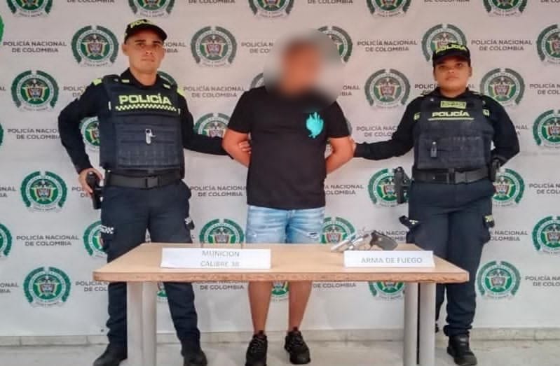 La Policía Nacional capturó a alias “Ronald”, presunto colaborador del “Clan del Golfo”,