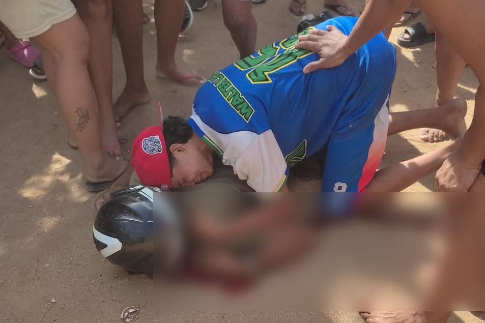 Robin Tapias quedó en el piso sin vida tras ser atacado a tiros por desconocidos en el barrio La Paz. Fotos cortesía Zona Activa