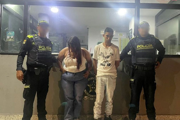 Estefany Andreina Rodríguez Perdomo y Kennedy Chanil Jiménez Pérez, fueron capturados por la Policía Nacional. Foto Fiscalía Estefany Andreina Rodríguez Perdomo y Kennedy Chanil Jiménez Pérez, fueron capturados por la Policía Nacional. Foto Fiscalía
