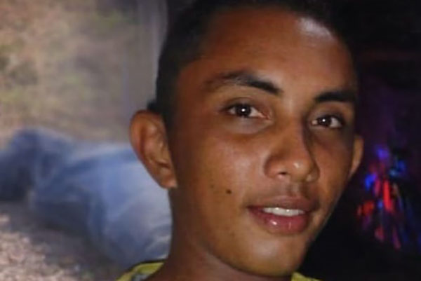 Elías Quintero