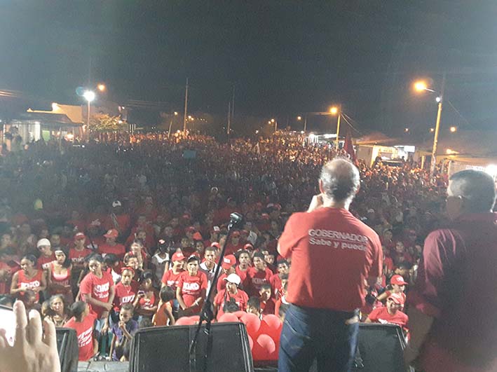 Los simpatizantes del Partido Liberal, escucharon detalladamente la propuesta del candidato Jota Vives, considerada como la más viable y que mayor garantías ofrece a las comunidades de Fundación.