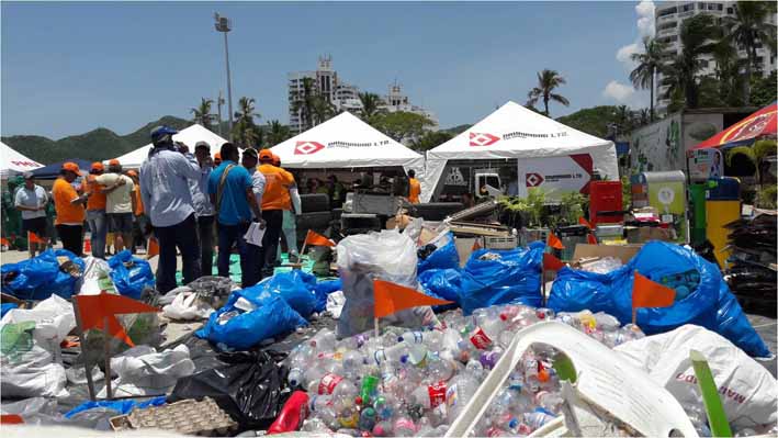 Drummond, instaló carpas donde se almacenaron los residuos recolectados e información a la comunidad.