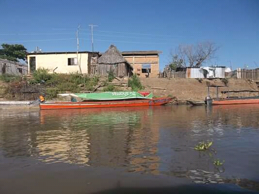 San José de Purgatorio es un corregimiento ribereño del municipio de Plato, tiene cerca de dos mil habitantes que viven de la pesca y la agricultura.
