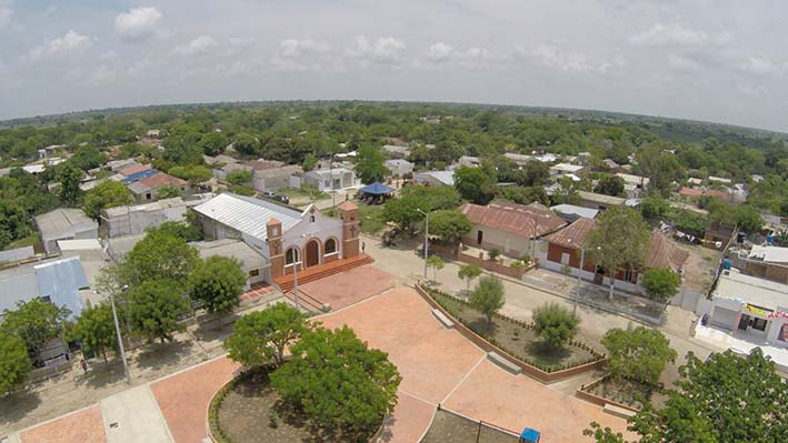 En el municipio de Nueva Granada se le da cumplimiento a un programa de mejoramiento de vivienda en la cabecera municipal.