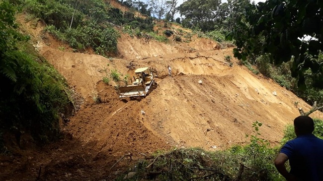 La máquina fue contratada por habitantes de San Pedro.