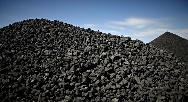 La mina de carbón a cielo abierto más grande del mundo, ubicada en el municipio de Albania, podría ser cerrada por orden del Consejo de Estado.