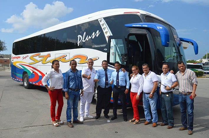 Parte del gremio de transporte de carreteras en Santa Marta  viene respaldando los proyectos que muestra el candidato al Concejo Cesar Bateman.