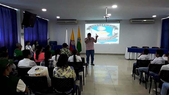 El Instituto Latino Americano de Ciénaga realizó en el paraninfo del Centro Recreacional de Cajamag.