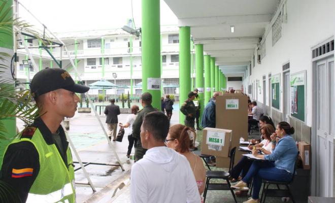 Los aspirantes que resulten elegidos se posesionarán en sus cargos territoriales el 1 de enero de 2020. En estas elecciones podrán votar todos los colombianos mayores de edad que hagan parte del censo electoral