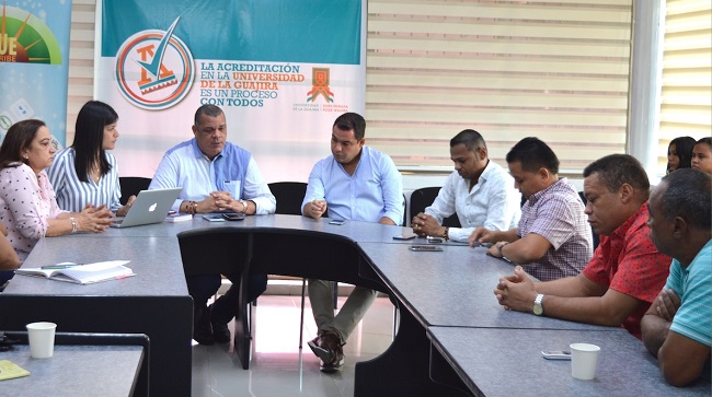 El gobernador electo y el rector de UniGuajira dialogaron sobre las dificultades que presentan la institución y la urgencia del cumplimiento por parte del Gobierno Departamental.