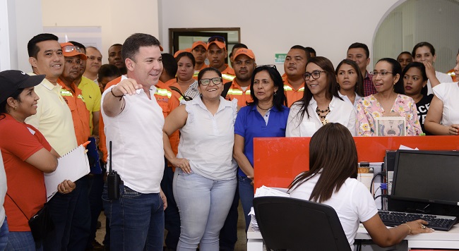 El gerente de la Essmar, José Rodrigo Dajud Durán, desde el inicio de su gestión, ha estado comprometido con mejorar la calidad de vida de los samarios, a través de la prestación de los servicios públicos.