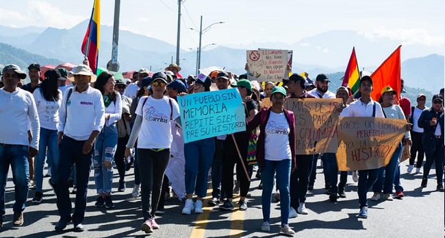 Los distintos gremios sindicales desarrollaron en completa calma la marcha en el segundo municipio en importancia en el Magdalena.
