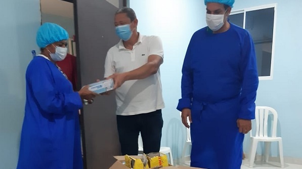 El personal médico de la ESE  Hospital de Salamina recibió elementos de protección por parte de la Alcaldía.