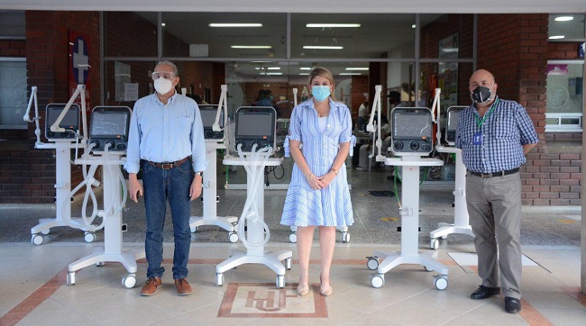 Los ventiladores fueron entregados en el Hospital Universitario ‘Julio Méndez Barreneche’.