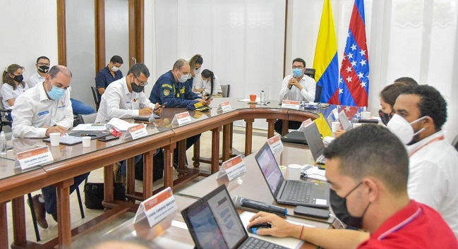 En la reunión se definió un plan de acción en el marco de la calamidad pública para rehabilitar la vía y evitar que la erosión fluvial siga avanzando en este tramo.