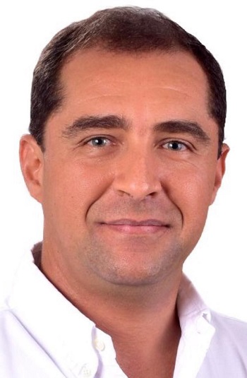 José Luis Pinedo, Representante a la  Cámara por Magdalena.