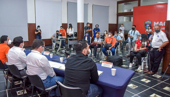 La rueda de prensa se desarrolló en las instalaciones de la Gobernación del Magdalena.