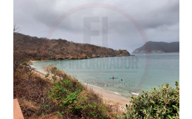 Playa del Medio, 'Gayraquita', Parque Tayrona, Santa Marta, Magdalena.