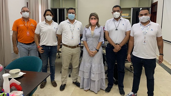 Socialización del Ing. Javier Labrador y su equipo de trabajo con primeros mandatarios de Santa Marta y Plato, así como Secretario de Interior  de Tenerife.