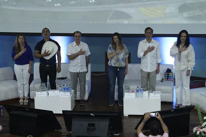 El próximo 22 de noviembre en Bogotá, y de manera presencial, se oficializará el nombre del candidato del Centro Democrático.
