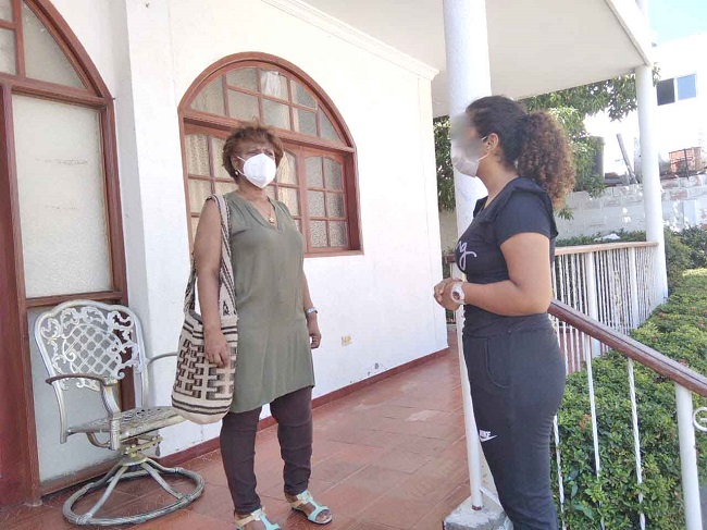 secretaria de la Mujer y Equidad de Género de Santa Marta, Carlina Sánchez realizó recorrido por la casa refugio.