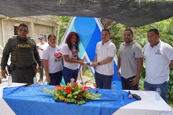  A la inauguración asistieron miembros de la comunidad, autoridades policiales, líderes sociales, Ediles y autoridades distritales. 