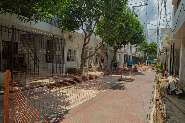 Ya se cuenta con 2.420 metros cuadrados de vía pavimentada y la construcción de 617 metros cuadrados de espacio público. 