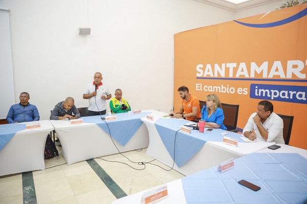La alcaldesa Virna Johnson informó que continuarán dialogando sobre los temas como la reconversión y reorganización para este gremio.