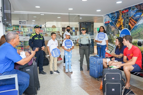 Los niños participaron de la jornada de sensibilización para contrarrestar el flagelo de la explotación sexual a menores.