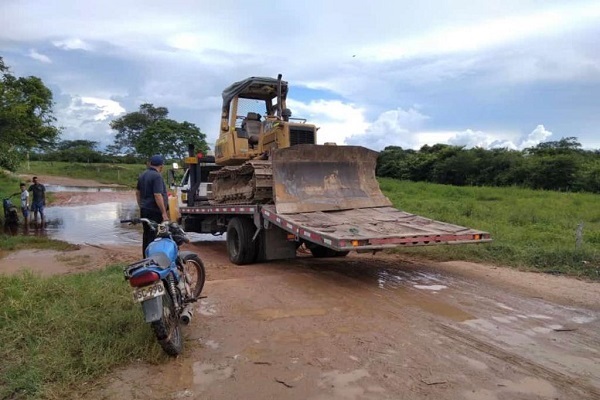 La Gobernación, quien había guardado silencio durante estas manifestaciones, lideró acciones a través de la Secretaría de Infraestructura.